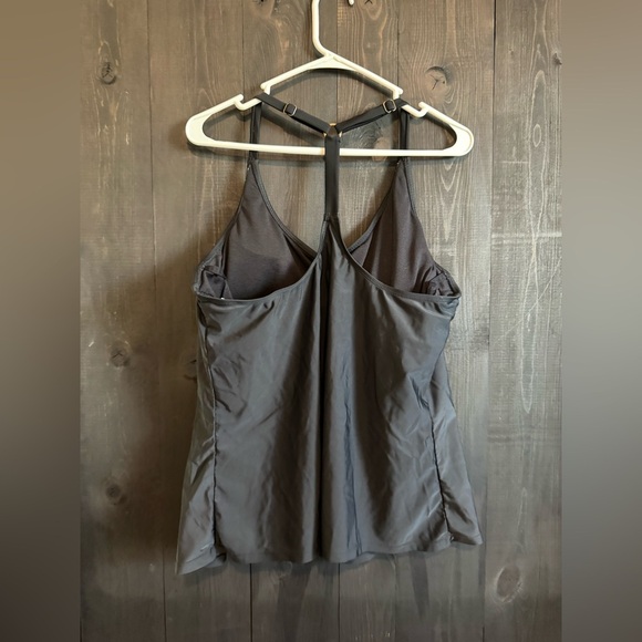 Island Escape Gray Women's Top - Picture 2 of 4